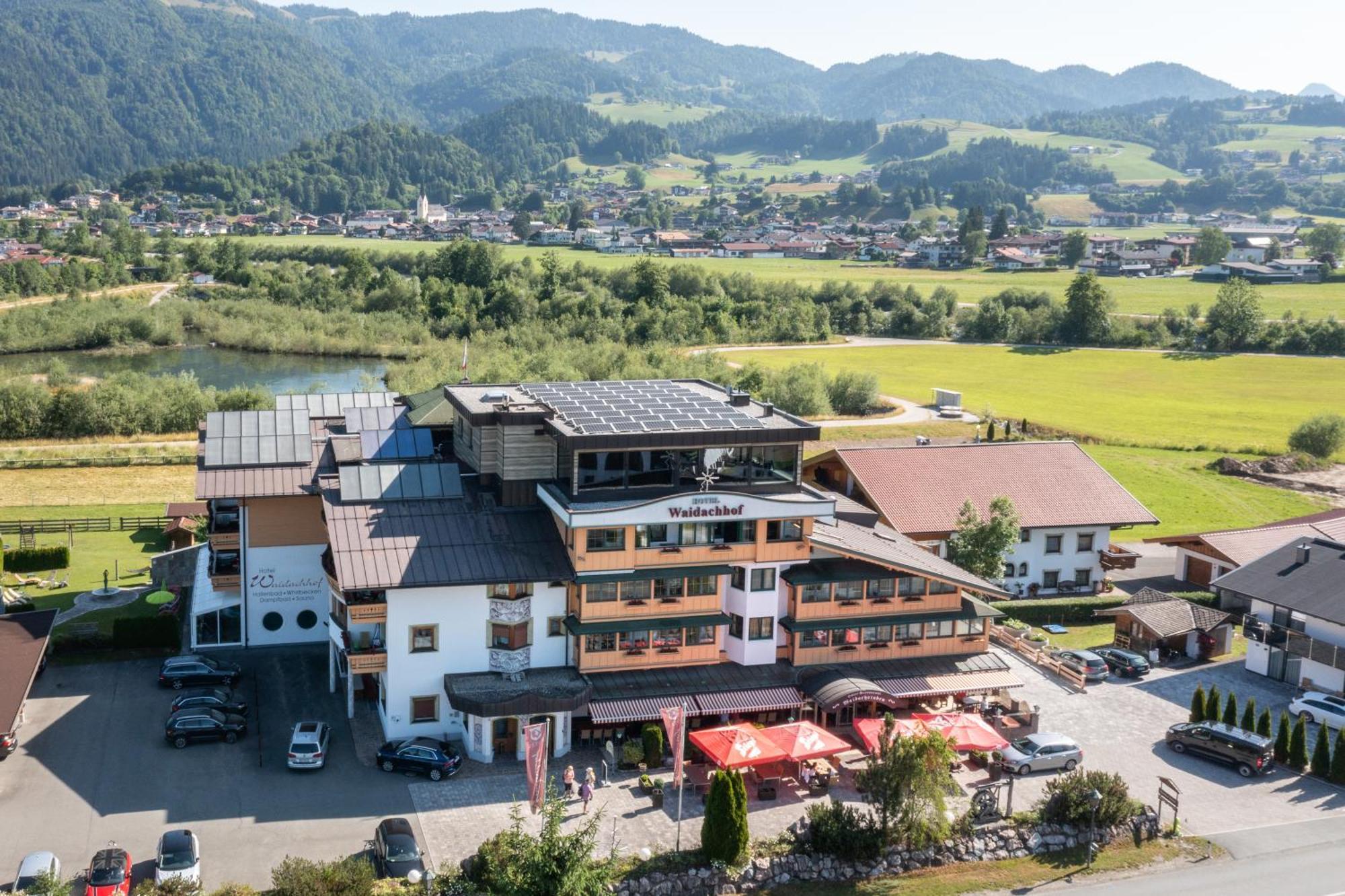 Hotel Waidachhof Кёссен Экстерьер фото