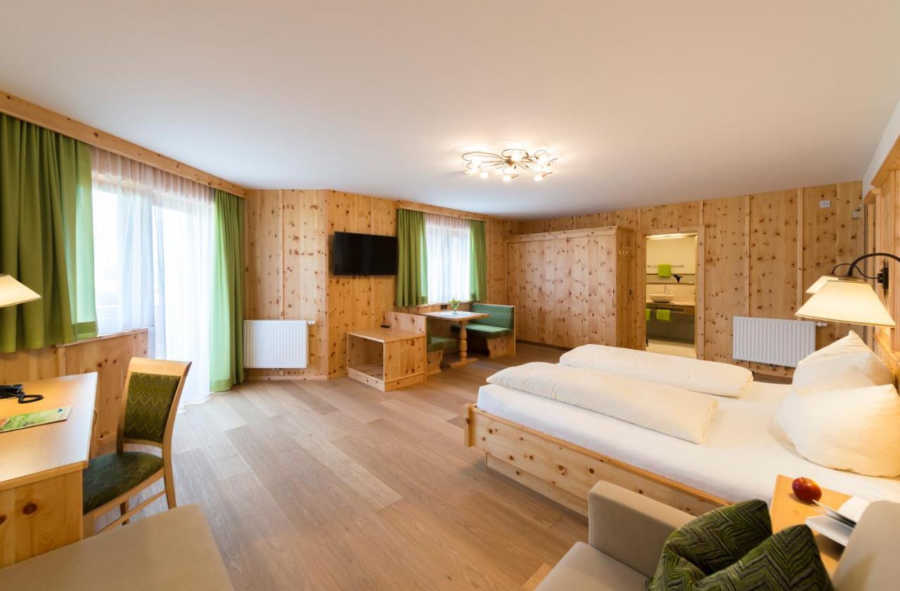Hotel Waidachhof Кёссен Экстерьер фото
